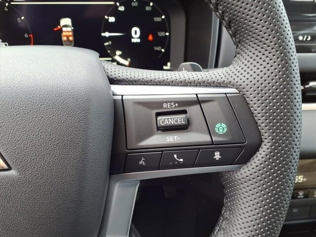 2025 Mitsubishi Outlander in Winchester, VA 22602 - 18104184 19