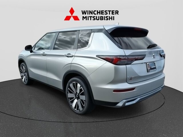 2025 Mitsubishi Outlander in Winchester, VA 22602 - 18104184 6