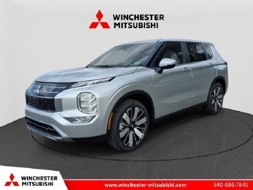 2025 Mitsubishi Outlander in Winchester, VA 22602