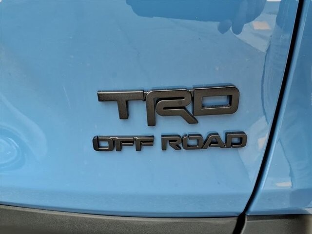 2024 Toyota RAV4 in Winchester, VA 22602 - 18104185 10