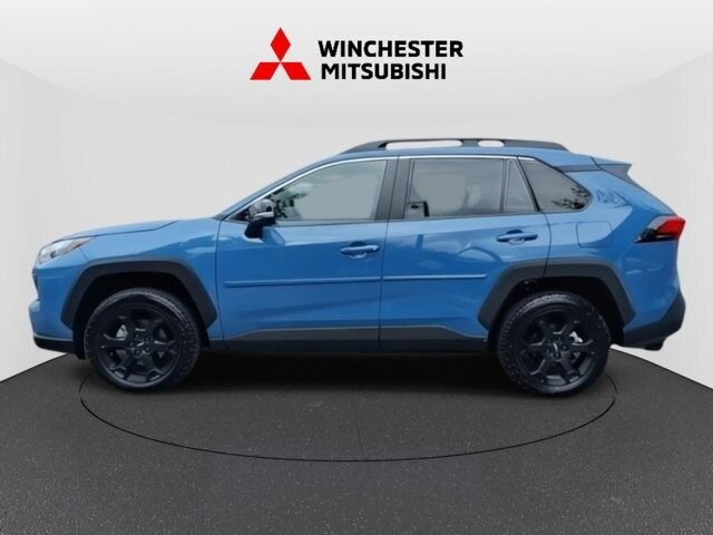 2024 Toyota RAV4 in Winchester, VA 22602 - 18104185 8