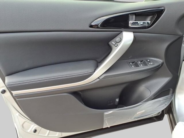 2026 Mitsubishi Eclipse Cross in Winchester, VA 22602 - 18104189 16