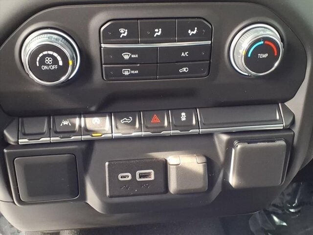 2024 Chevrolet Silverado 1500 in Winchester, VA 22602 - 18104191 26