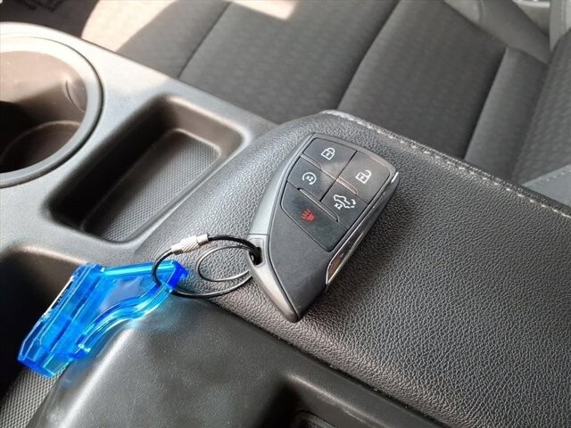 2024 Chevrolet Silverado 1500 in Winchester, VA 22602 - 18104191 33