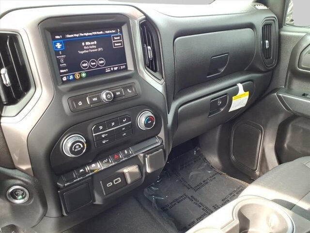 2024 Chevrolet Silverado 1500 in Winchester, VA 22602 - 18104191 38