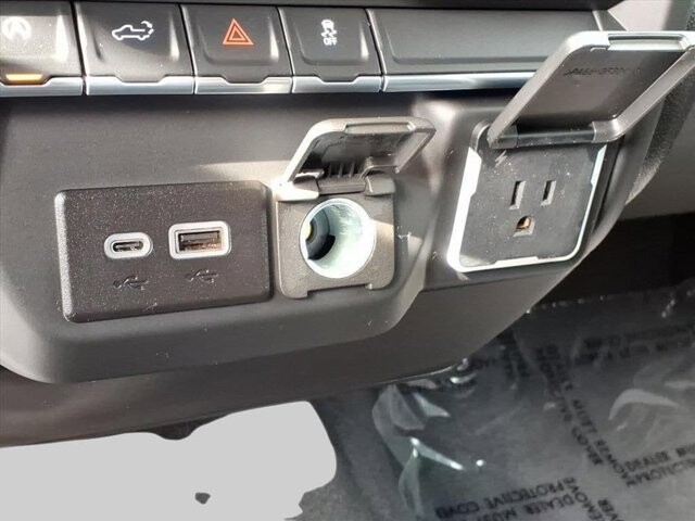 2024 Chevrolet Silverado 1500 in Winchester, VA 22602 - 18104191 28