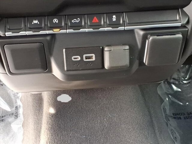 2024 Chevrolet Silverado 1500 in Winchester, VA 22602 - 18104191 27