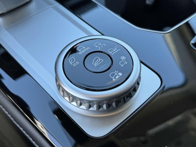 2026 Mitsubishi Outlander in Winchester, VA 22602 - 18104192 21