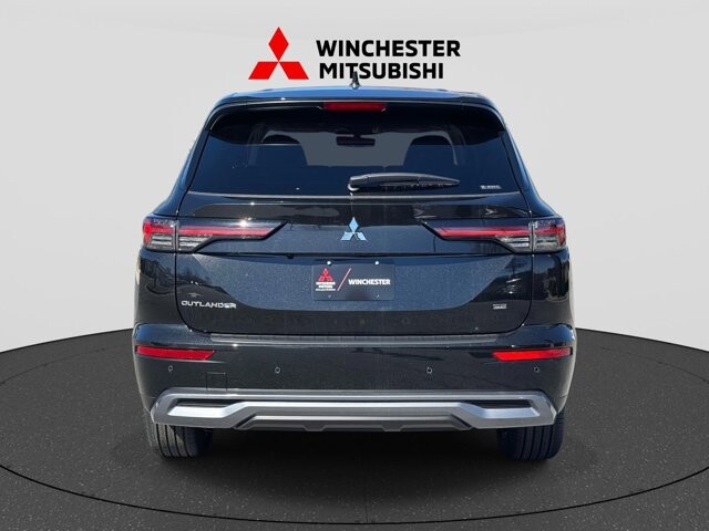 2026 Mitsubishi Outlander in Winchester, VA 22602 - 18104192 3