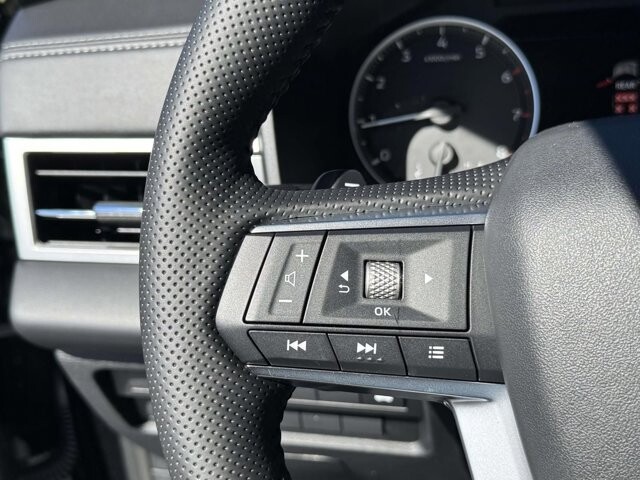 2026 Mitsubishi Outlander in Winchester, VA 22602 - 18104192 27