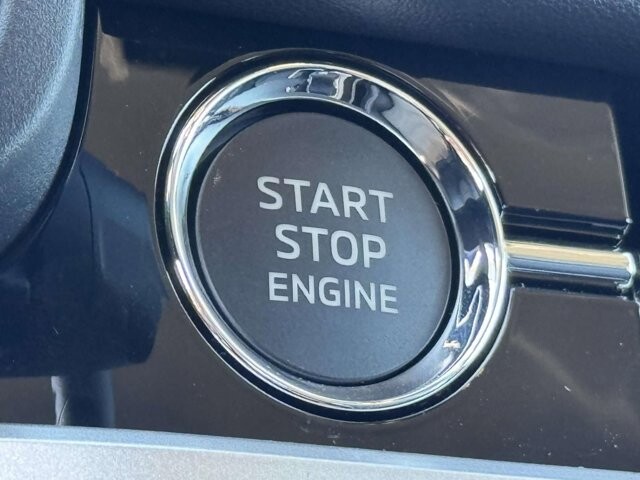 2026 Mitsubishi Outlander in Winchester, VA 22602 - 18104192 23