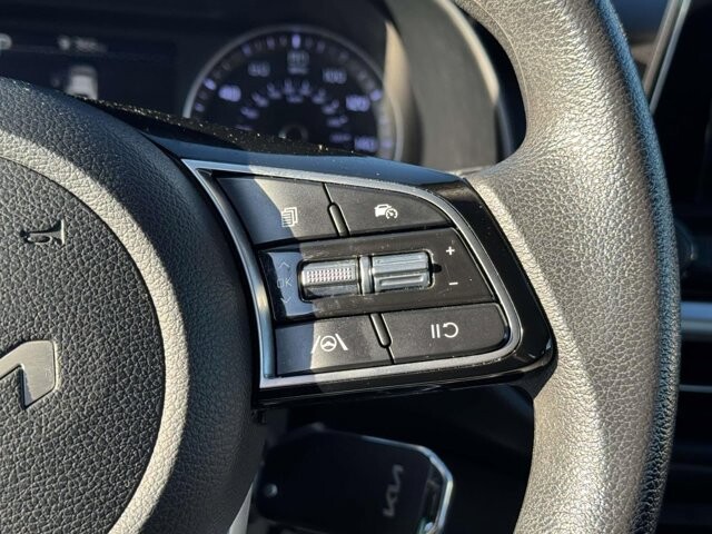 2024 Kia Forte in Winchester, VA 22602 - 18104194 23