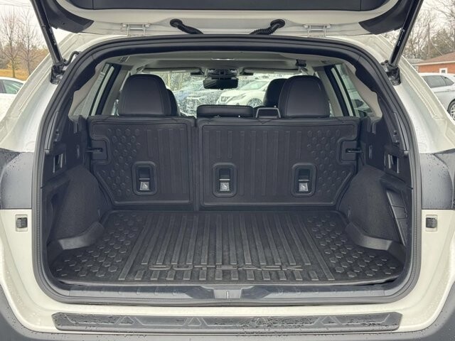 2023 Subaru Outback in Winchester, VA 22602 - 18104204 35