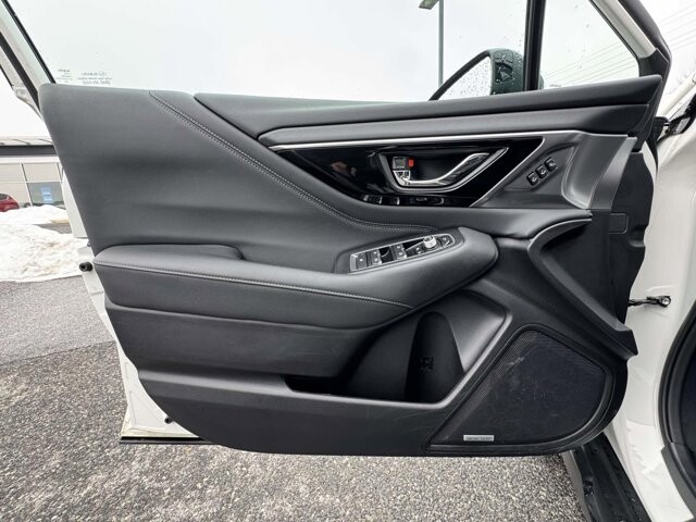 2023 Subaru Outback in Winchester, VA 22602 - 18104204 16