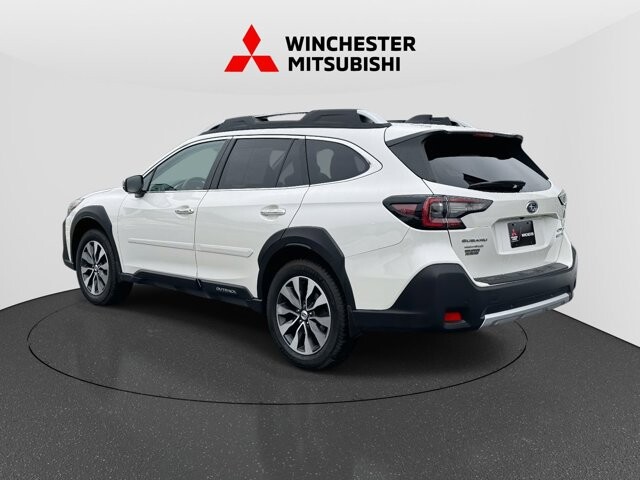 2023 Subaru Outback in Winchester, VA 22602 - 18104204 4