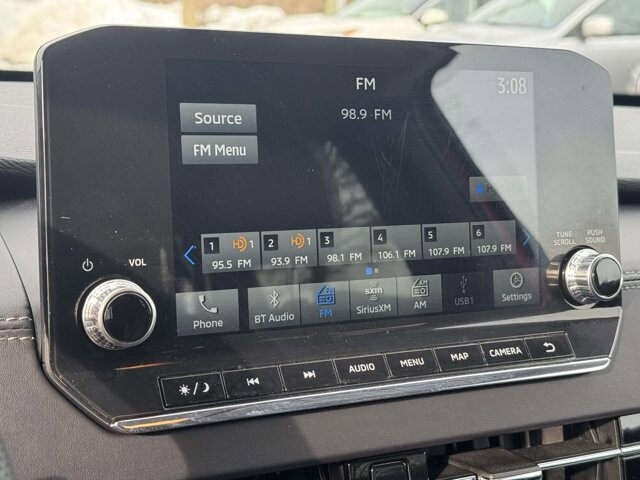 2024 Mitsubishi Outlander in Winchester, VA 22602 - 18104207 19