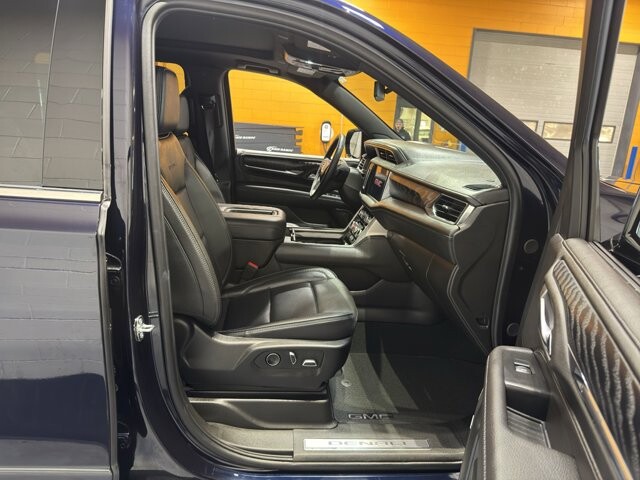 2024 GMC Yukon XL in Burlington, WI 53105 - 18104215 22