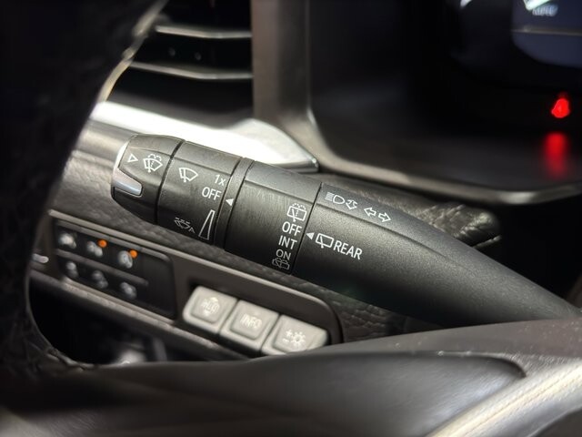 2024 GMC Yukon XL in Burlington, WI 53105 - 18104215 29