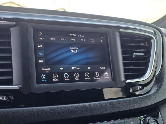 2019 Chrysler Pacifica in Mesa, AZ 85212 - 18104217 18