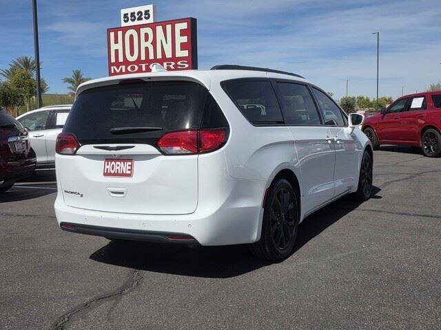 2019 Chrysler Pacifica in Mesa, AZ 85212 - 18104217 8