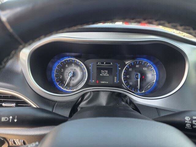 2019 Chrysler Pacifica in Mesa, AZ 85212 - 18104217 23