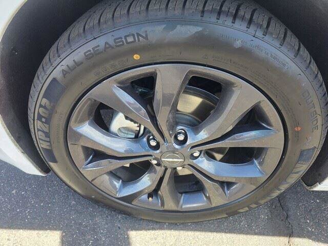 2019 Chrysler Pacifica in Mesa, AZ 85212 - 18104217 11