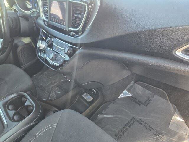 2019 Chrysler Pacifica in Mesa, AZ 85212 - 18104217 30