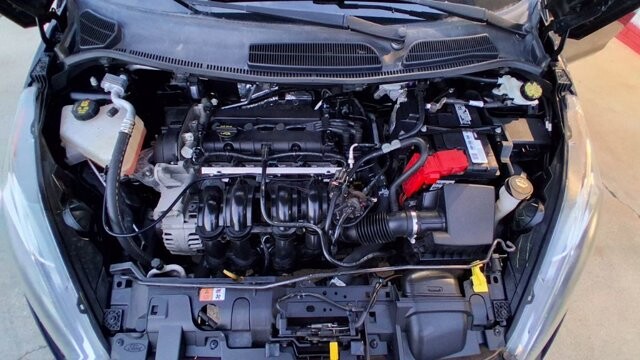 2016 Ford Fiesta in Cartersville, GA 30120 - 18104218 11