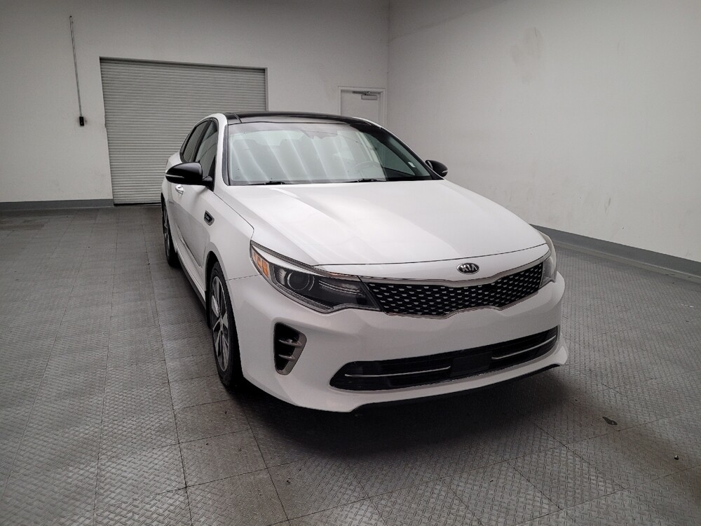 2016 Kia Optima in Riverside, CA 92504 - 18104227 14