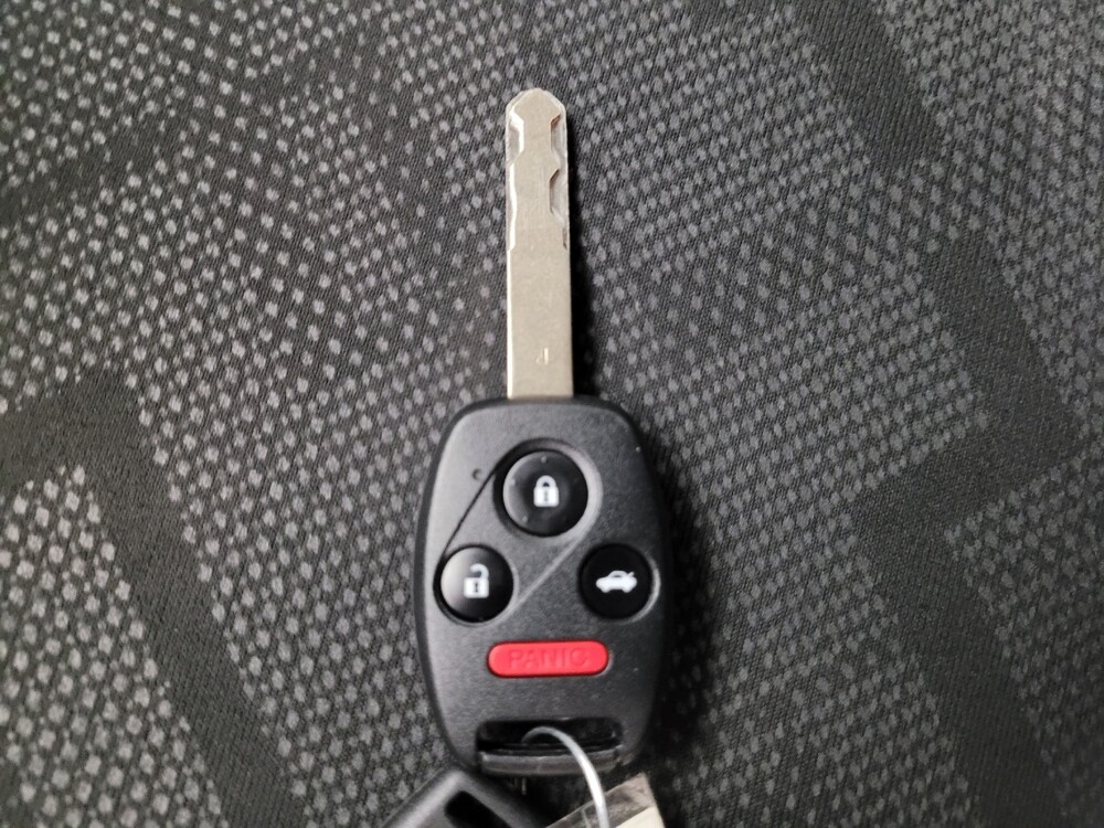 2013 Honda Civic in Downey, CA 90241 - 18104233 32