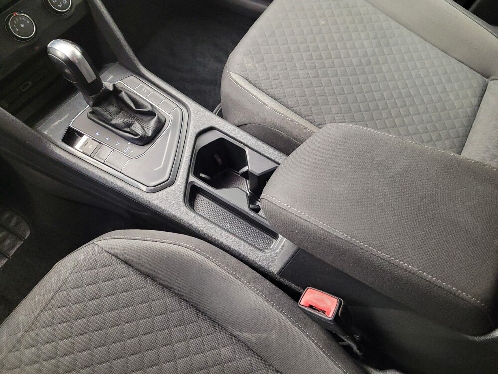 2018 Volkswagen Tiguan in Downey, CA 90241 - 18104234 26