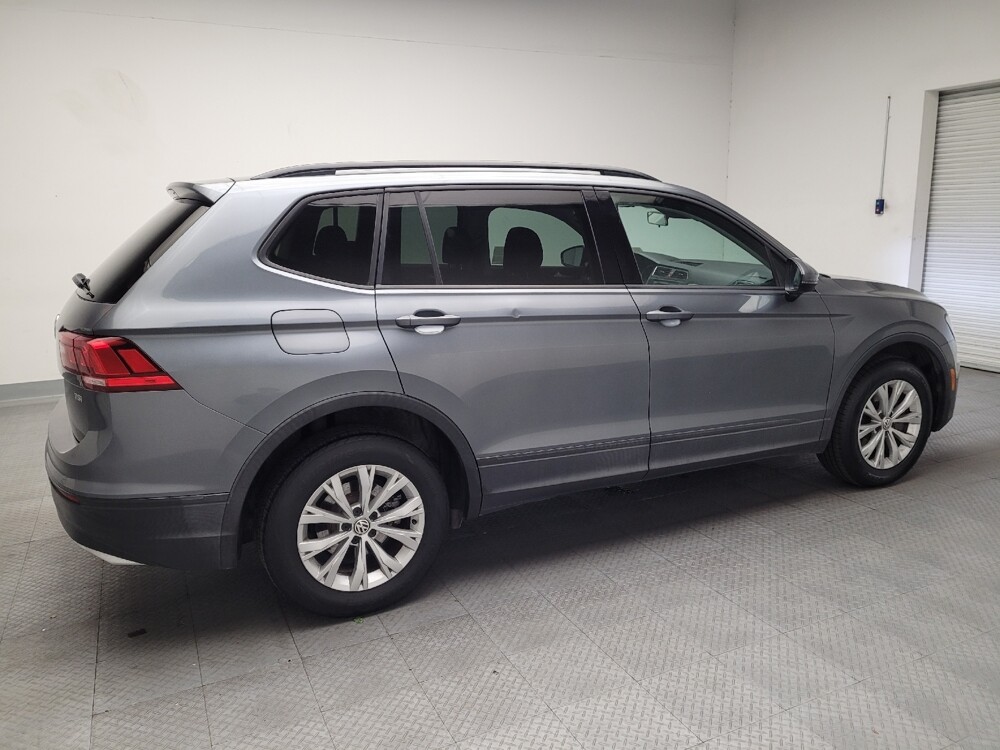 2018 Volkswagen Tiguan in Downey, CA 90241 - 18104234 10