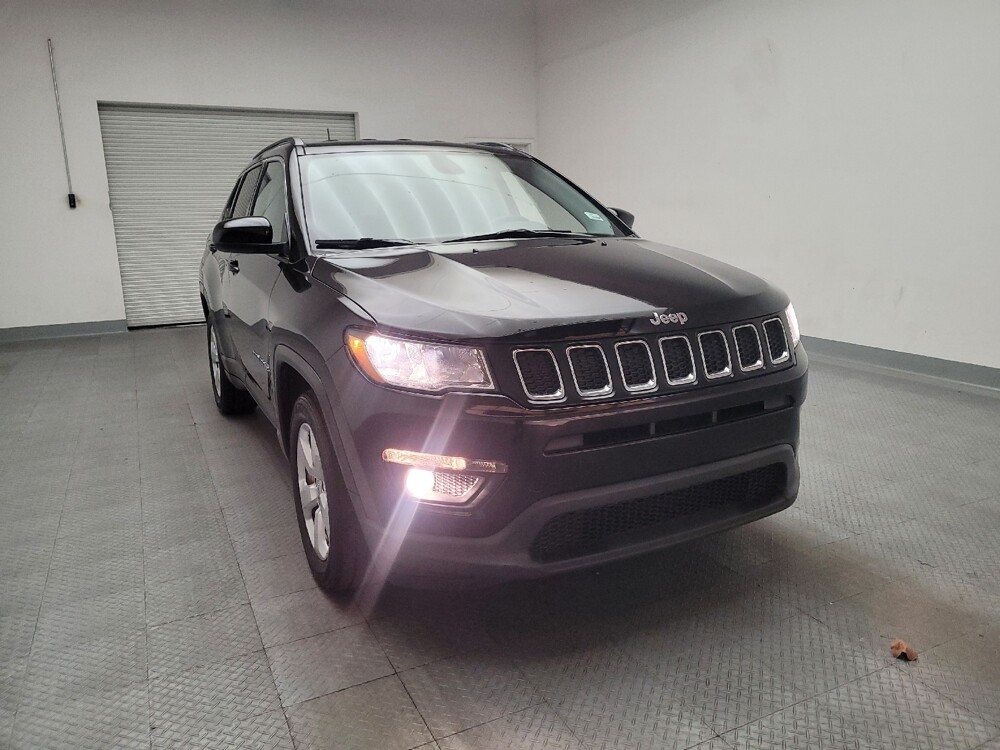 2019 Jeep Compass in Montclair, CA 91763 - 18104238 14