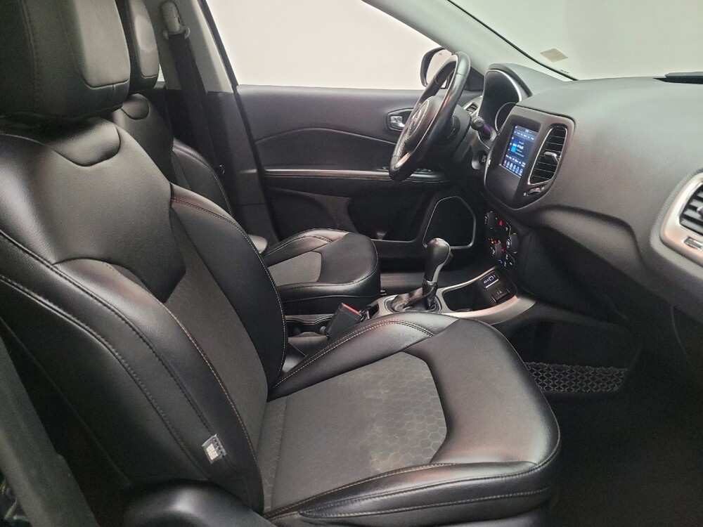 2019 Jeep Compass in Montclair, CA 91763 - 18104238 21