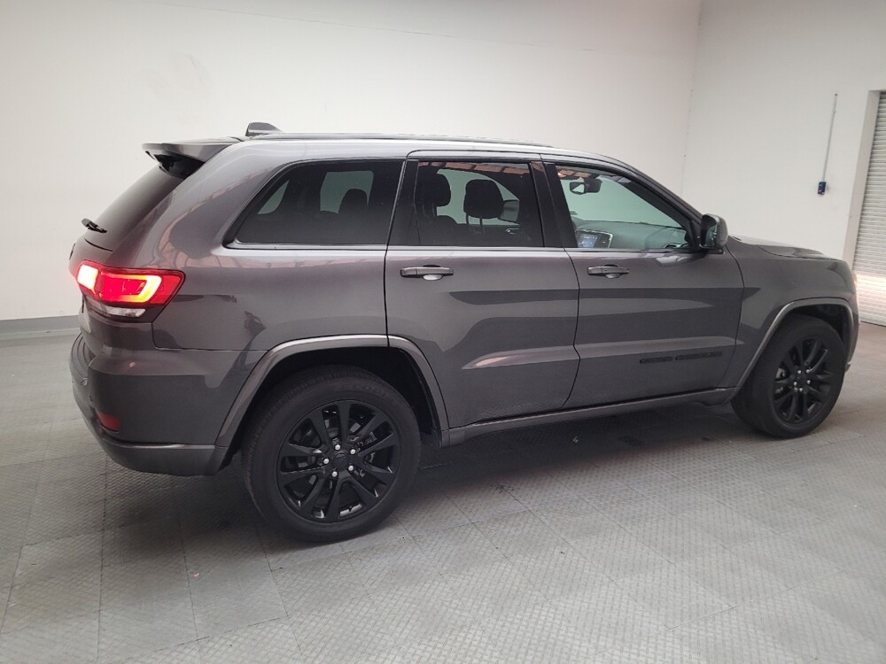 2017 Jeep Grand Cherokee in Torrance, CA 90504 - 18104240 10