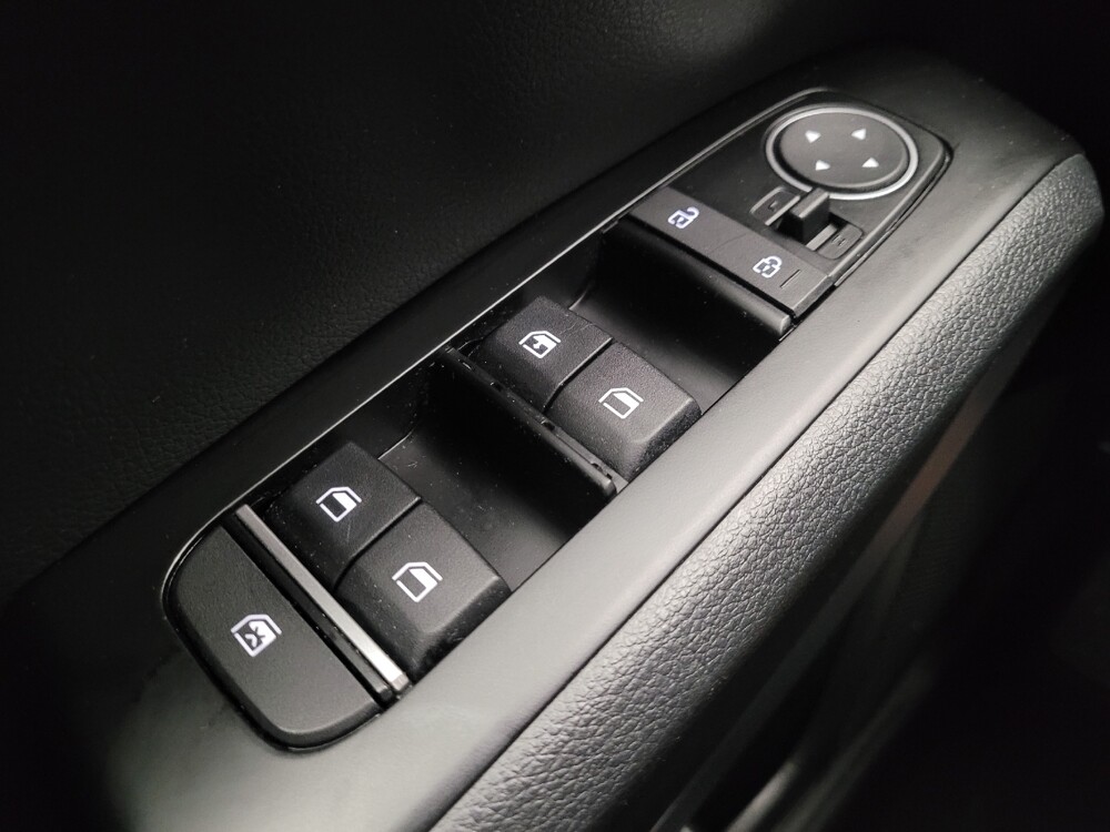 2023 Kia Soul in Riverside, CA 92504 - 18104241 27