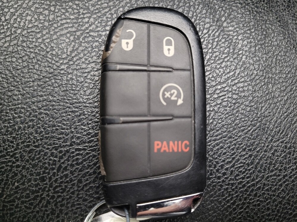 2023 Jeep Compass in Downey, CA 90241 - 18104244 32