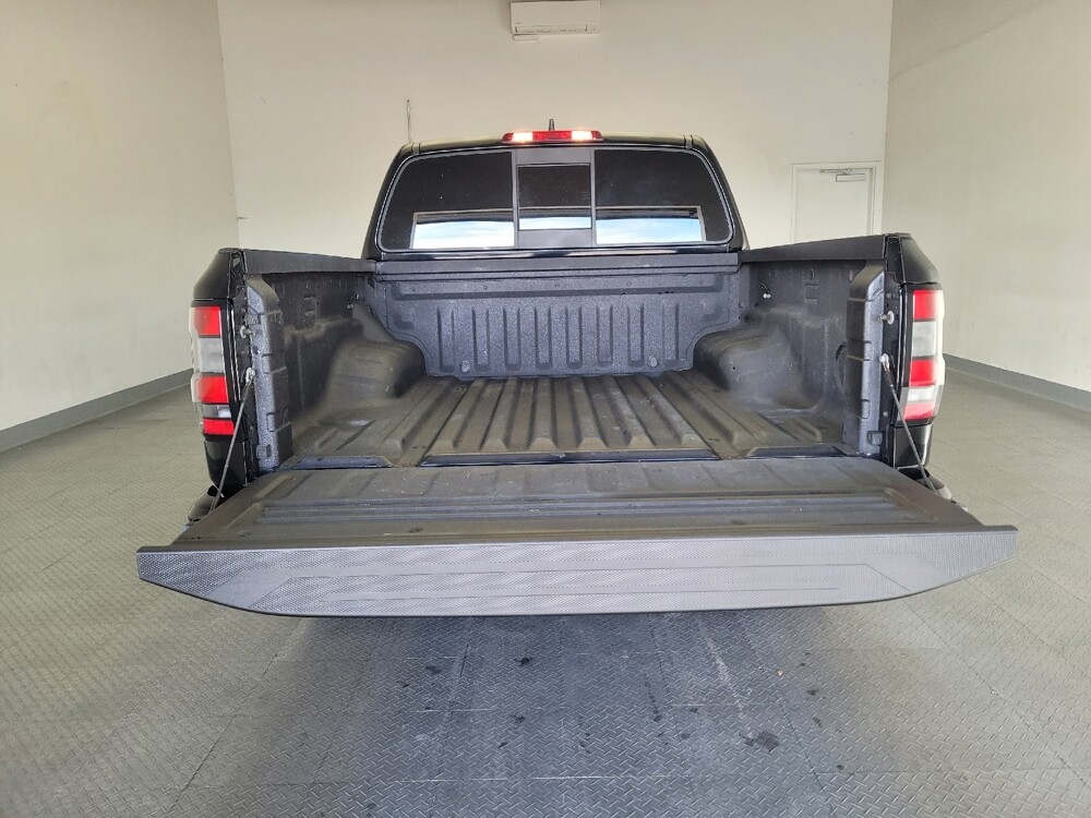 2022 Nissan Frontier in Riverside, CA 92504 - 18104251 29