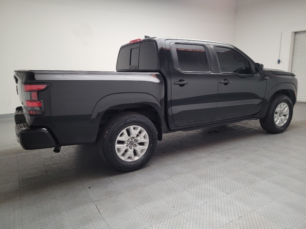 2022 Nissan Frontier in Riverside, CA 92504 - 18104251 10