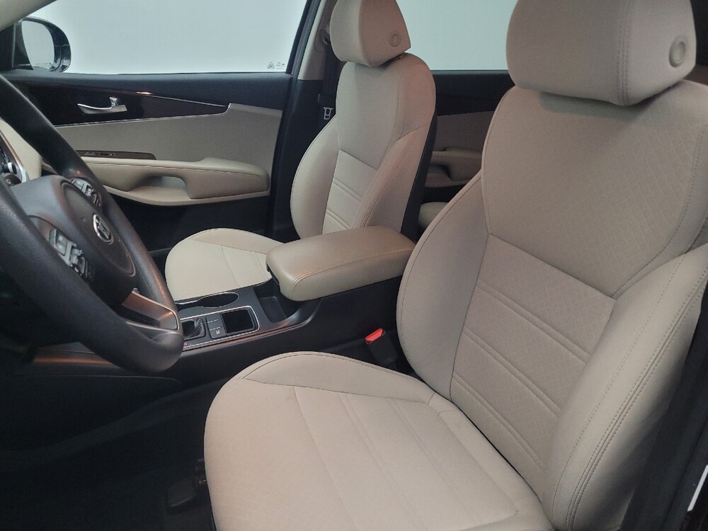 2018 Kia Sorento in Birmingham, AL 35215 - 18104255 17