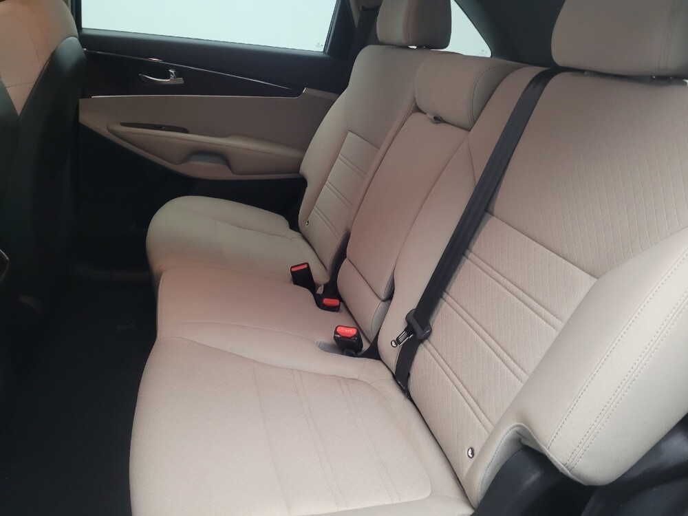 2018 Kia Sorento in Birmingham, AL 35215 - 18104255 18