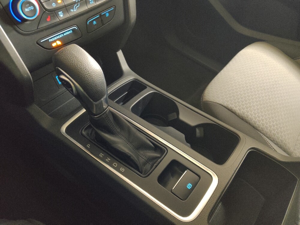 2018 Ford Escape in Knoxville, TN 37923 - 18104261 26