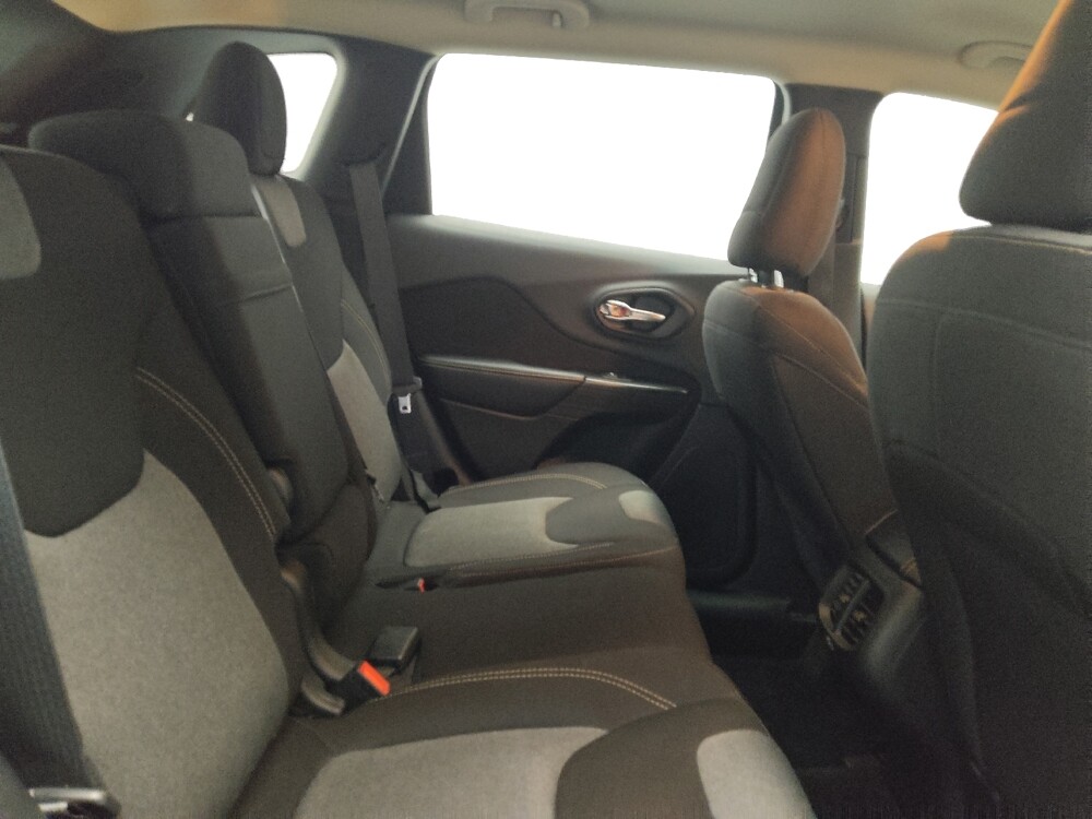 2015 Jeep Cherokee in Union City, GA 30291 - 18104266 19