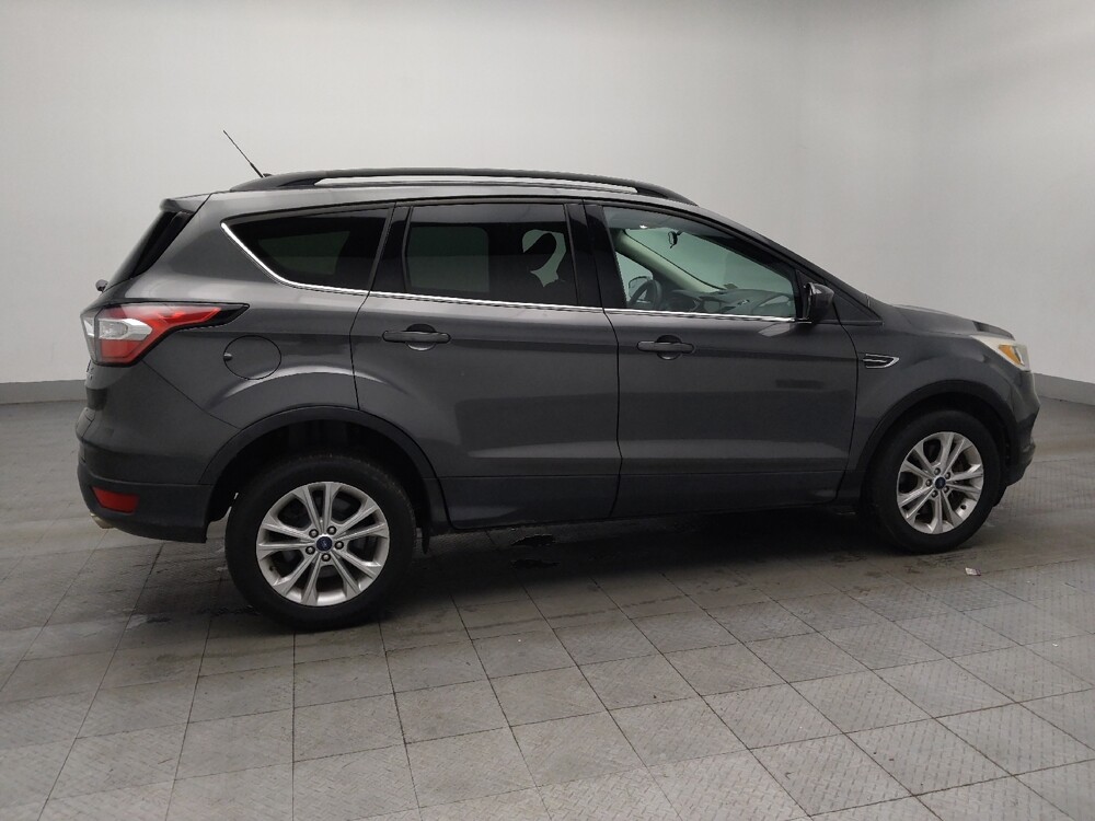 2018 Ford Escape in Union City, GA 30291 - 18104267 10
