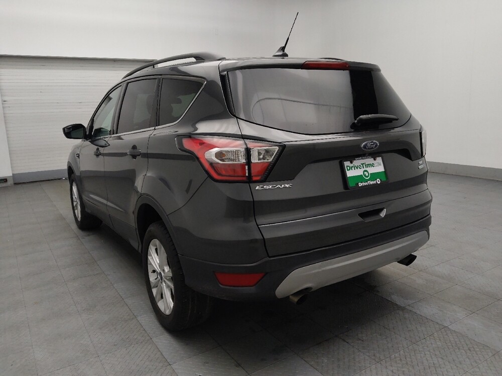 2018 Ford Escape in Union City, GA 30291 - 18104267 5