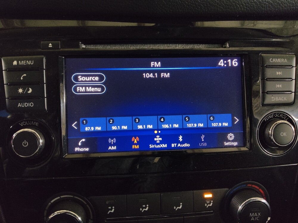 2019 Nissan Rogue in Union City, GA 30291 - 18104273 25