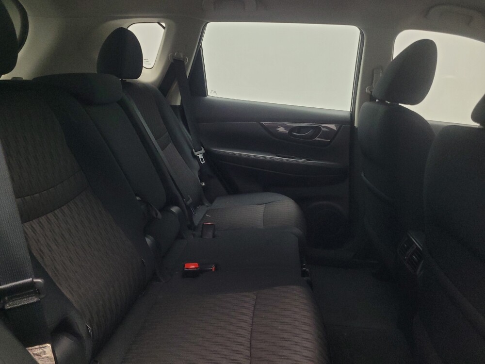 2019 Nissan Rogue in Union City, GA 30291 - 18104273 19