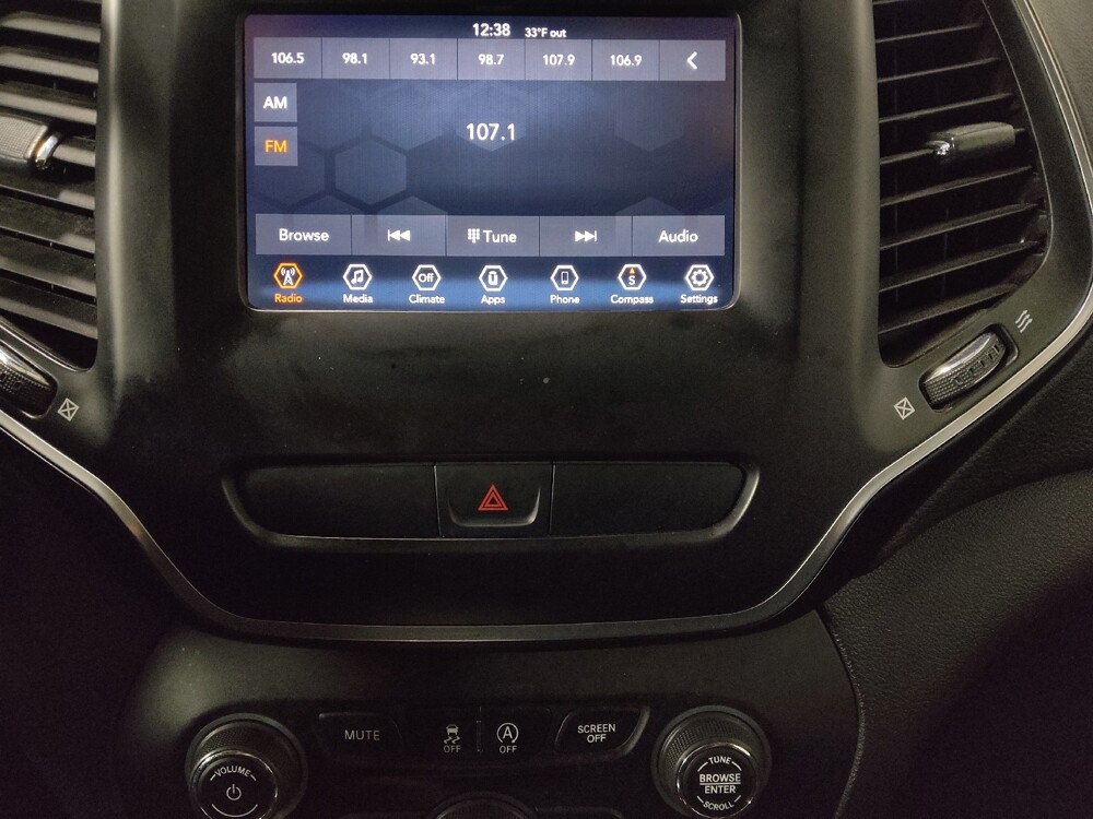 2019 Jeep Cherokee in Union City, GA 30291 - 18104277 25