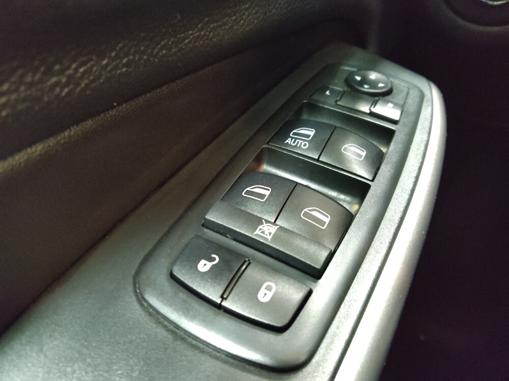 2019 Jeep Cherokee in Union City, GA 30291 - 18104277 27