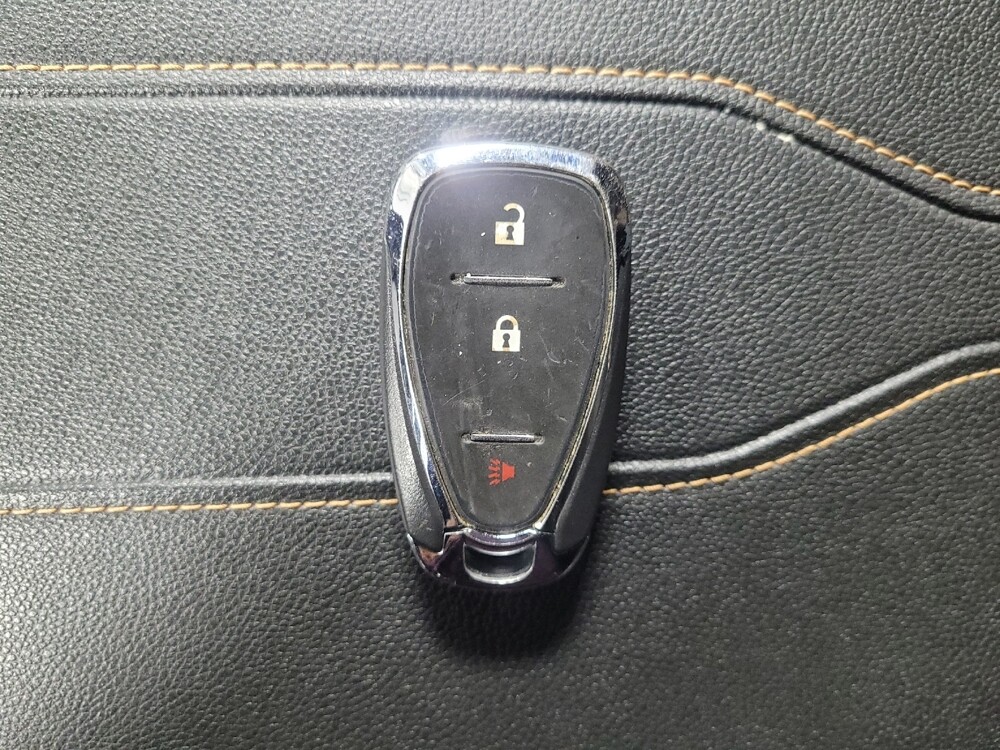 2021 Chevrolet Traverse in Union City, GA 30291 - 18104286 32